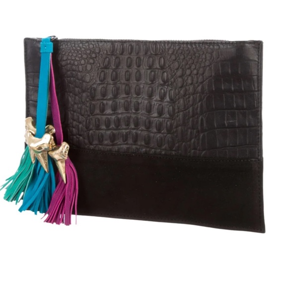 Mara & Mine Shark Tooth Clutch Bag - Picture 2 of 6